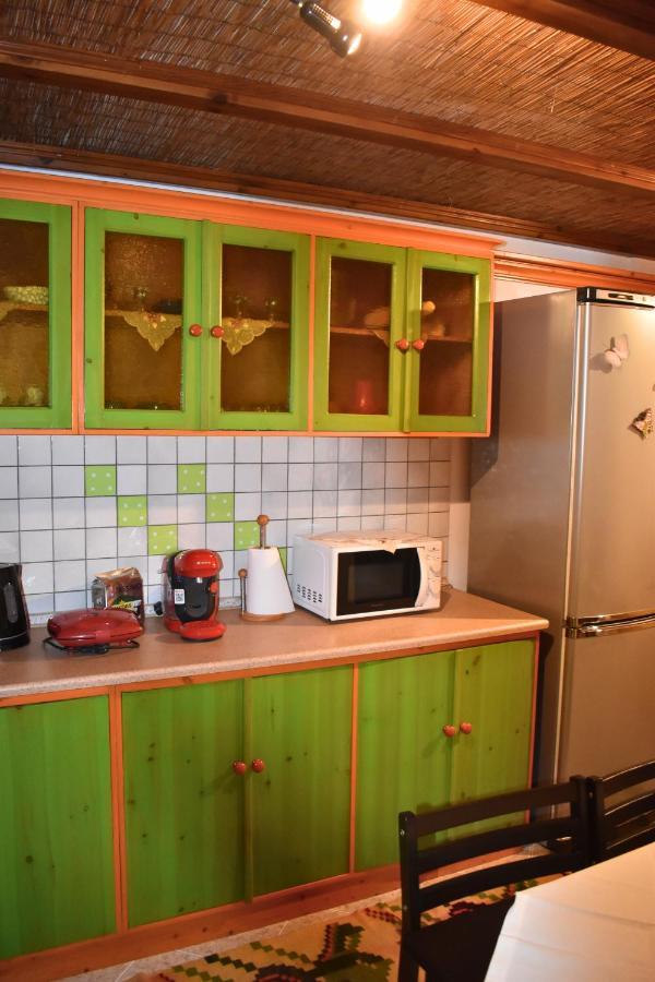 Lila'S Guest House Mikros Prinos Eksteriør billede
